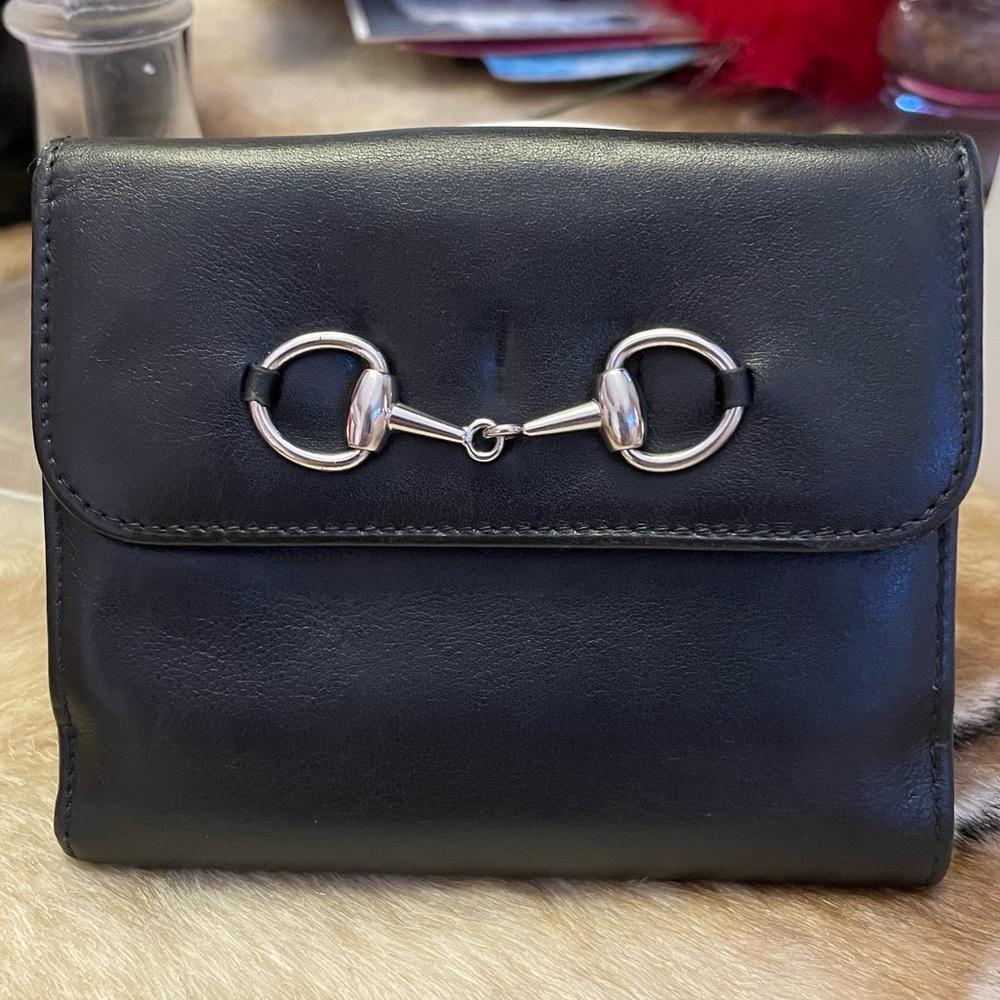 Authentic Gucci Horse Bit bifold leather wallet - EUC